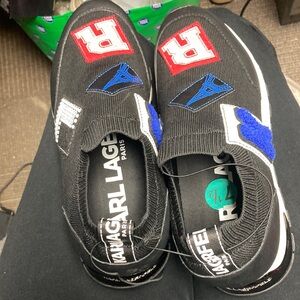 NWT Karl Lagerfeld slip on Sneakers